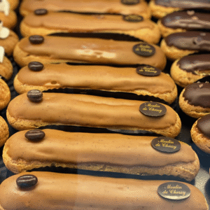 Eclair café