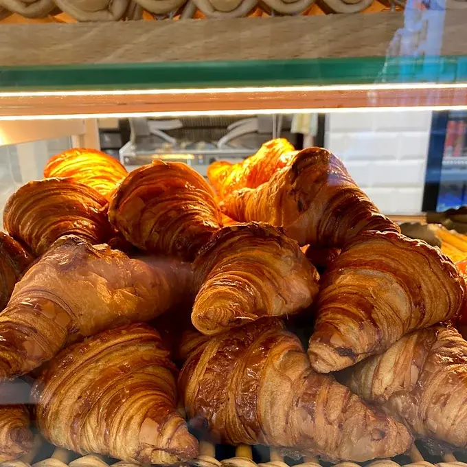 Croissant au beurre
